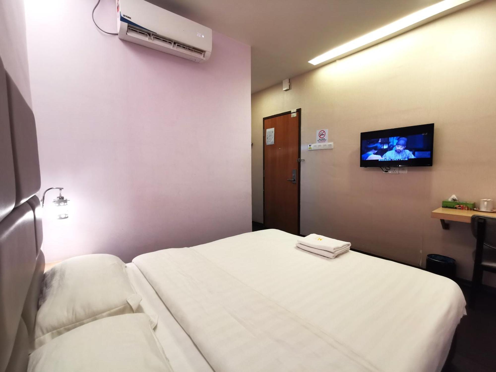 Zenz Hotel Кулаи Экстерьер фото